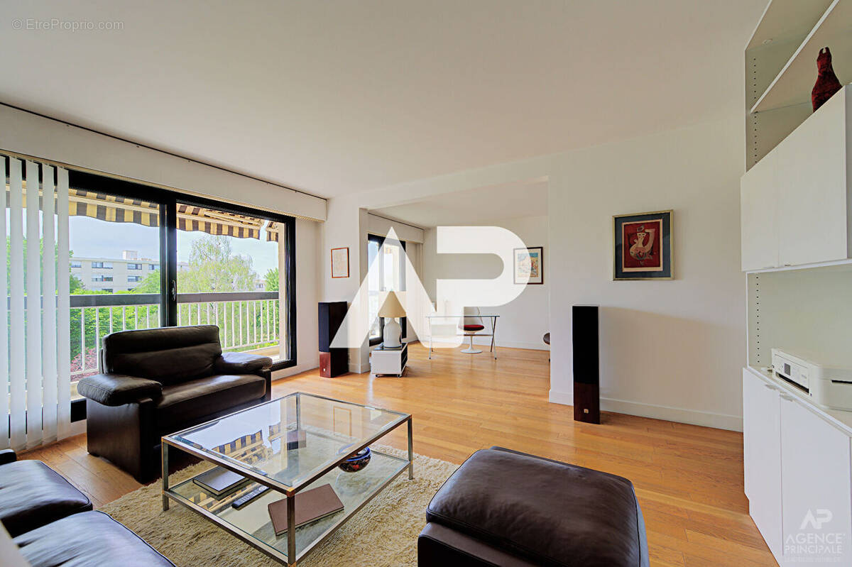 Appartement à RUEIL-MALMAISON