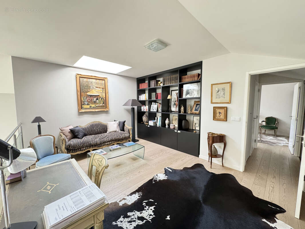 Appartement à SAINT-MAUR-DES-FOSSES