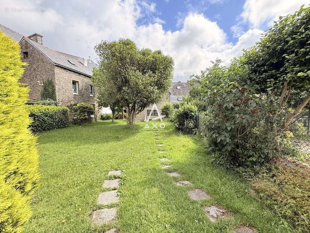 Maison à QUERRIEN
