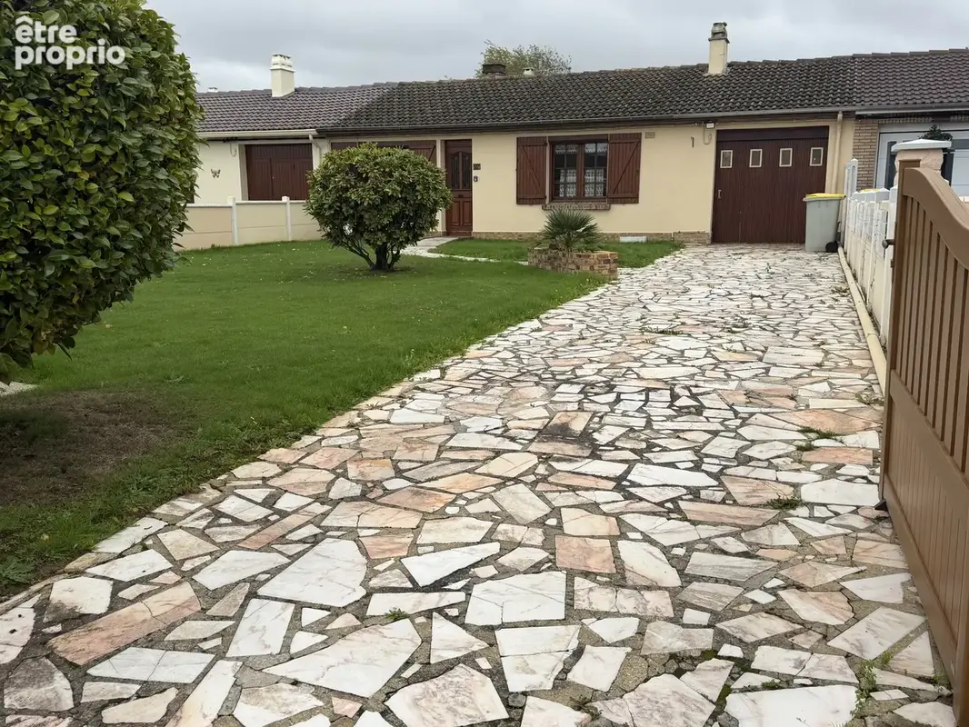 Maison à FRIVILLE-ESCARBOTIN