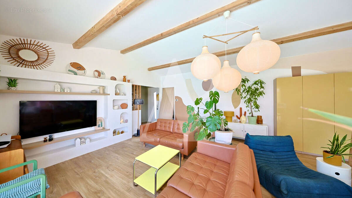 Maison à SAUBRIGUES
