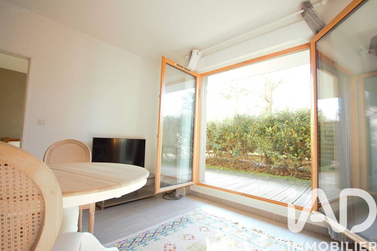 Photo 1 - Appartement à BOIS-D'ARCY