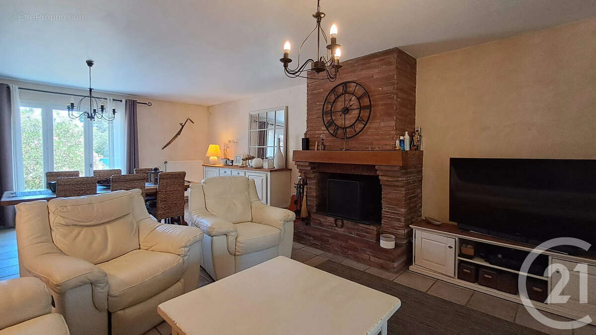 Maison 160 m² à Montesquieu-Volvestre  - photo 5