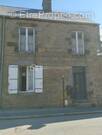 Maison à CARROUGES