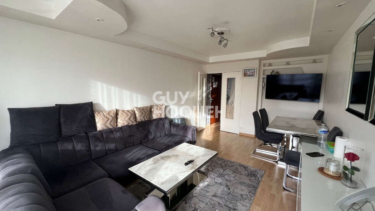 Appartement à COMPIEGNE