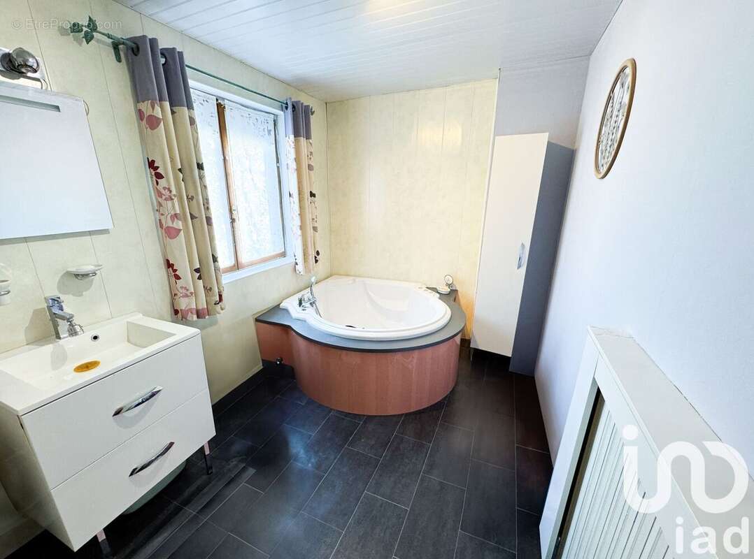 Photo 6 - Maison à VALENCIENNES