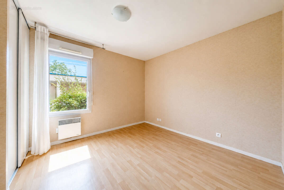 Appartement T2 - Bourg-l'Évêque / Anatole France / Nord Saint-Martin - photo 10