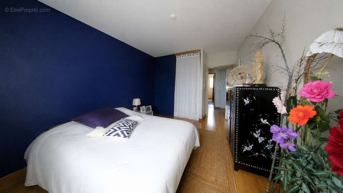 Appartement 3 pièces de 71 m² avec vue imprenable sur la Loire - photo 7