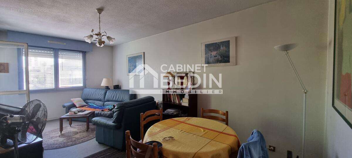 Appartement à LE BOUSCAT