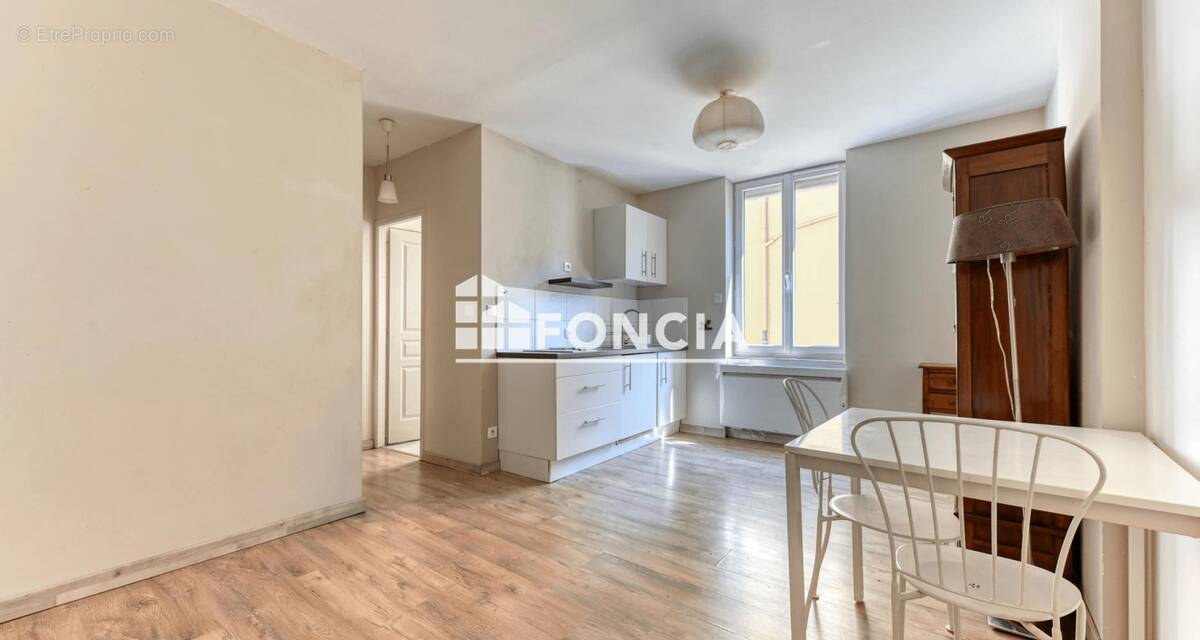 Appartement à LYON-3E