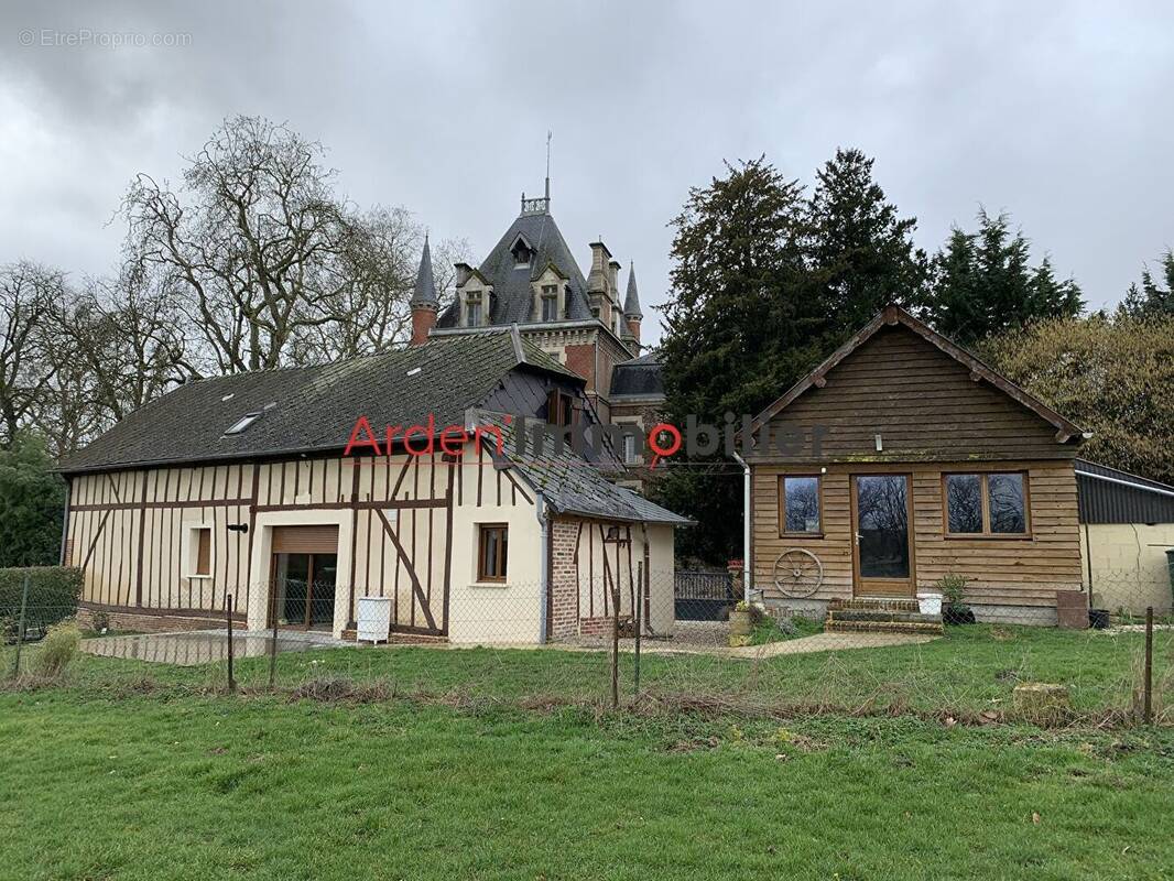 Maison à CUIRY-LES-IVIERS