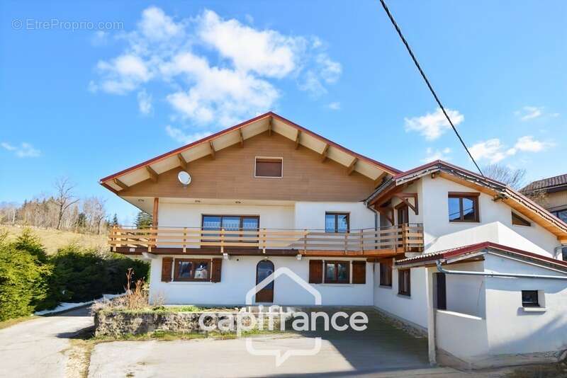 Maison à LES ROUSSES