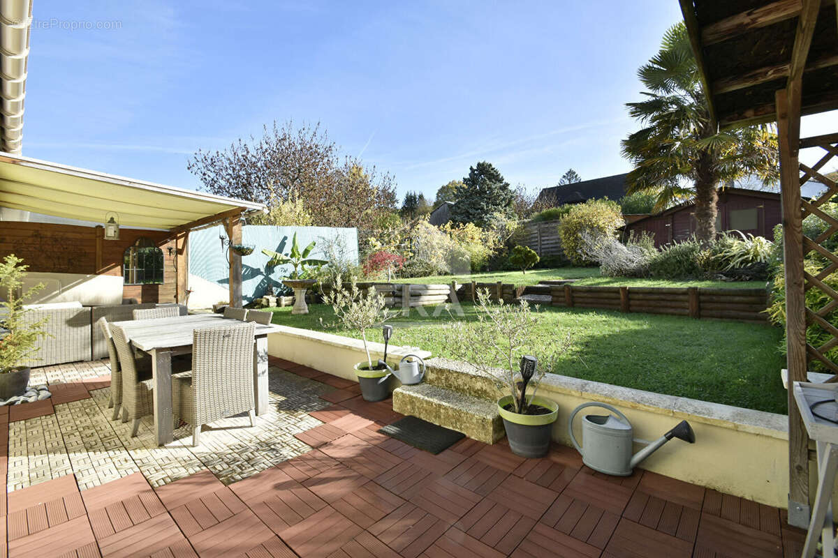 Maison à VILLIERS-SAINT-FREDERIC