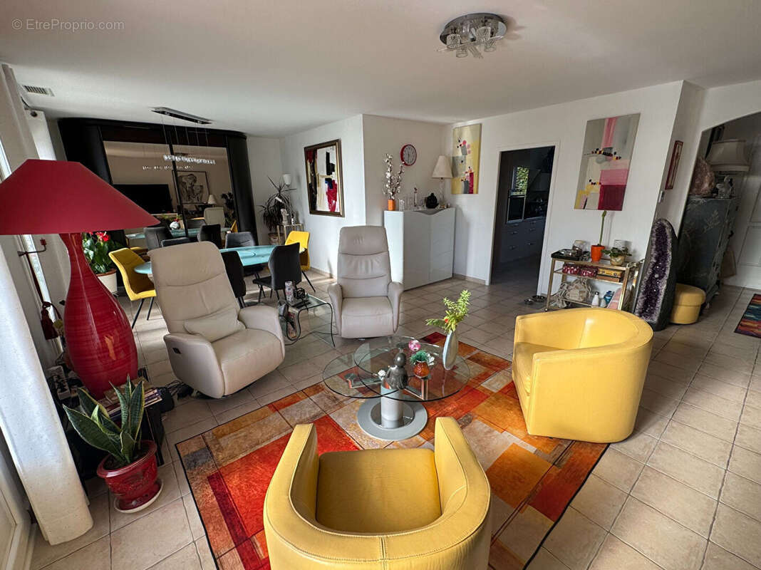 Maison à BIZE-MINERVOIS