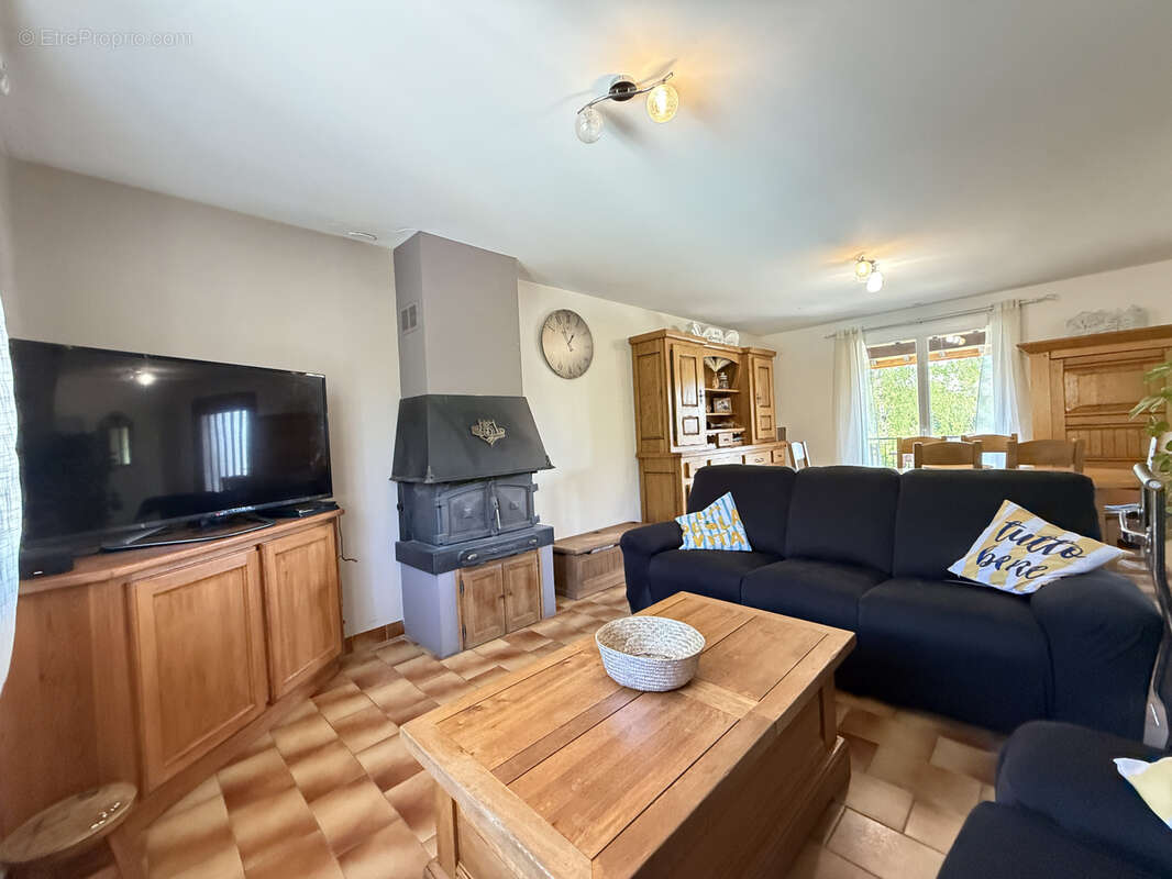 En exclusivité   maison familiale avec piscine à poncin - photo 14