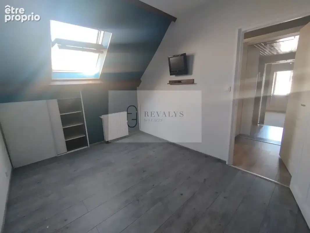 CURGY 71400 Maison rénovée 118 m2 6 pièces 3/4 chambres Terrasse Garage Cave Jardin - photo 9