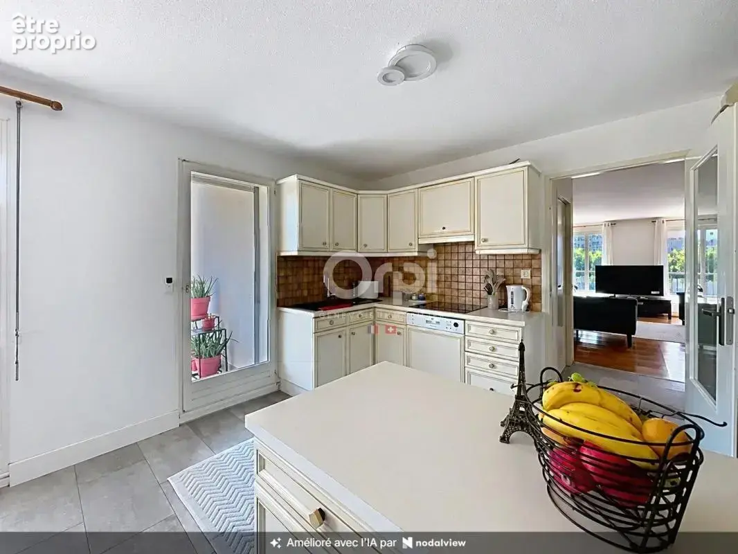 Appartement de 117m² - 4 pièces - proche transports - photo 6