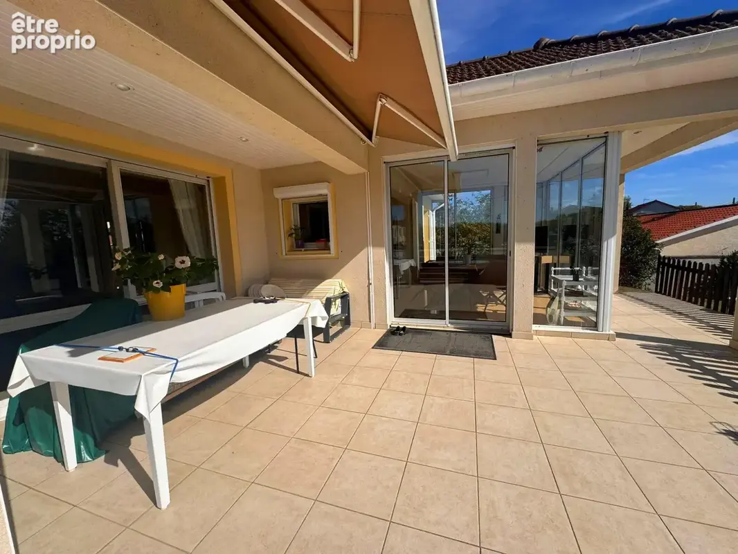 Maison 6 pièces 210 m² à vendre à Roanne (42300) - photo 8