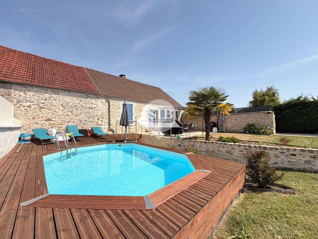 Maison à LONGPONT-SUR-ORGE
