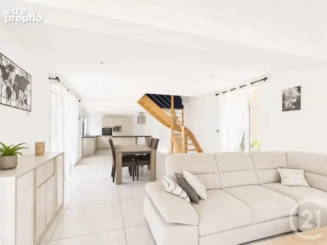 Maison 4 pièces 141 m² à vendre à Chartres (28000) - photo 5