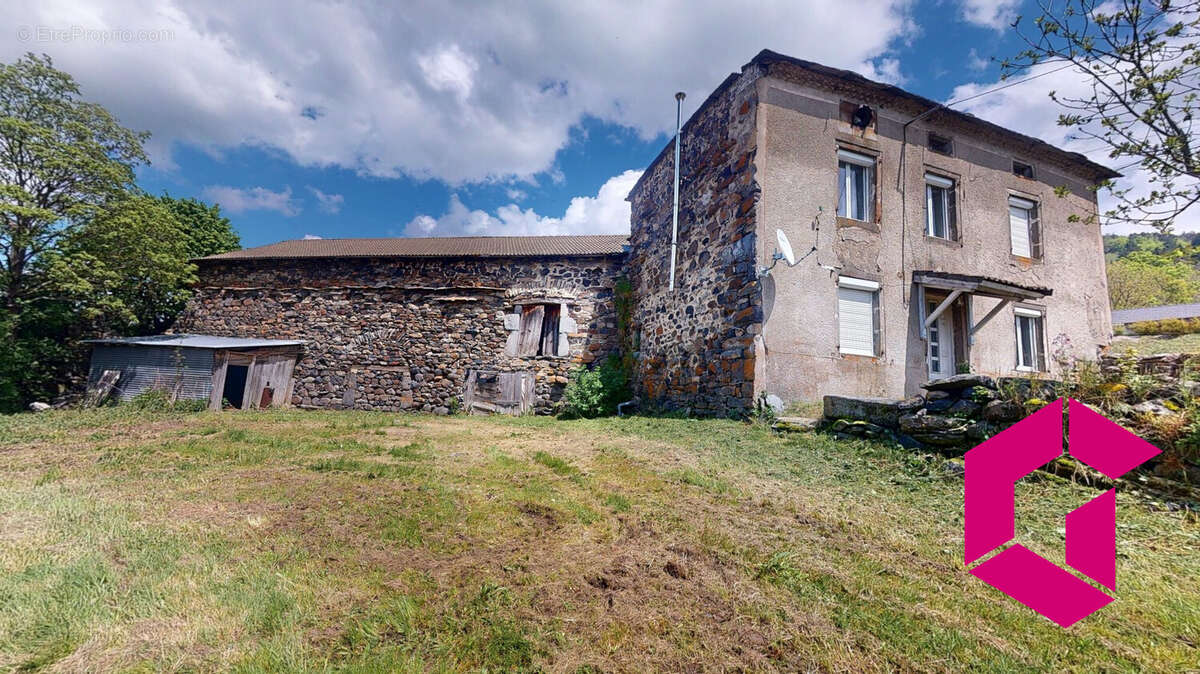 Maison à BESSAMOREL