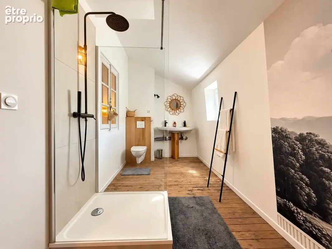 Élégante maison bourgeoise de 260 m2   Charme, volumes et confort familial - photo 19
