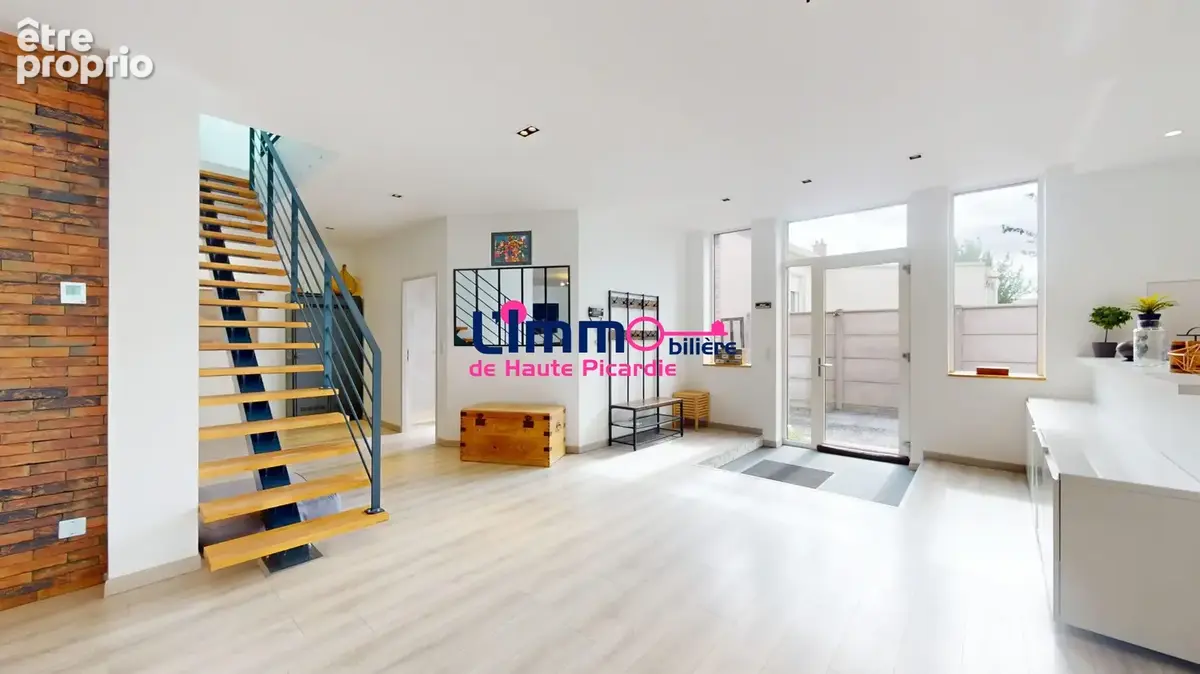 Maison 6 pièces 234 m² à vendre à Rosieres-En-Santerre (80170) - photo 6