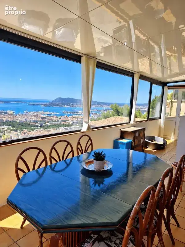 Vue mer panoramique exceptionnelle – Maison dominante sur le Faron à Toulon - photo 8