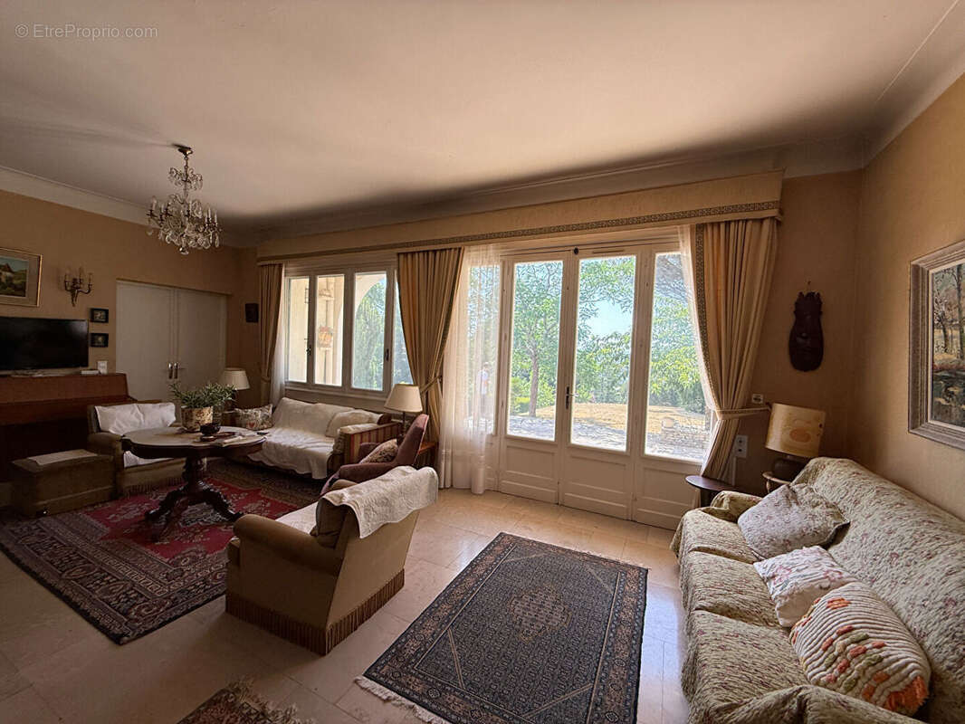 Maison à CONDEZAYGUES