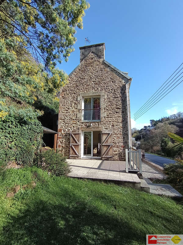 Maison à PLOUEZEC