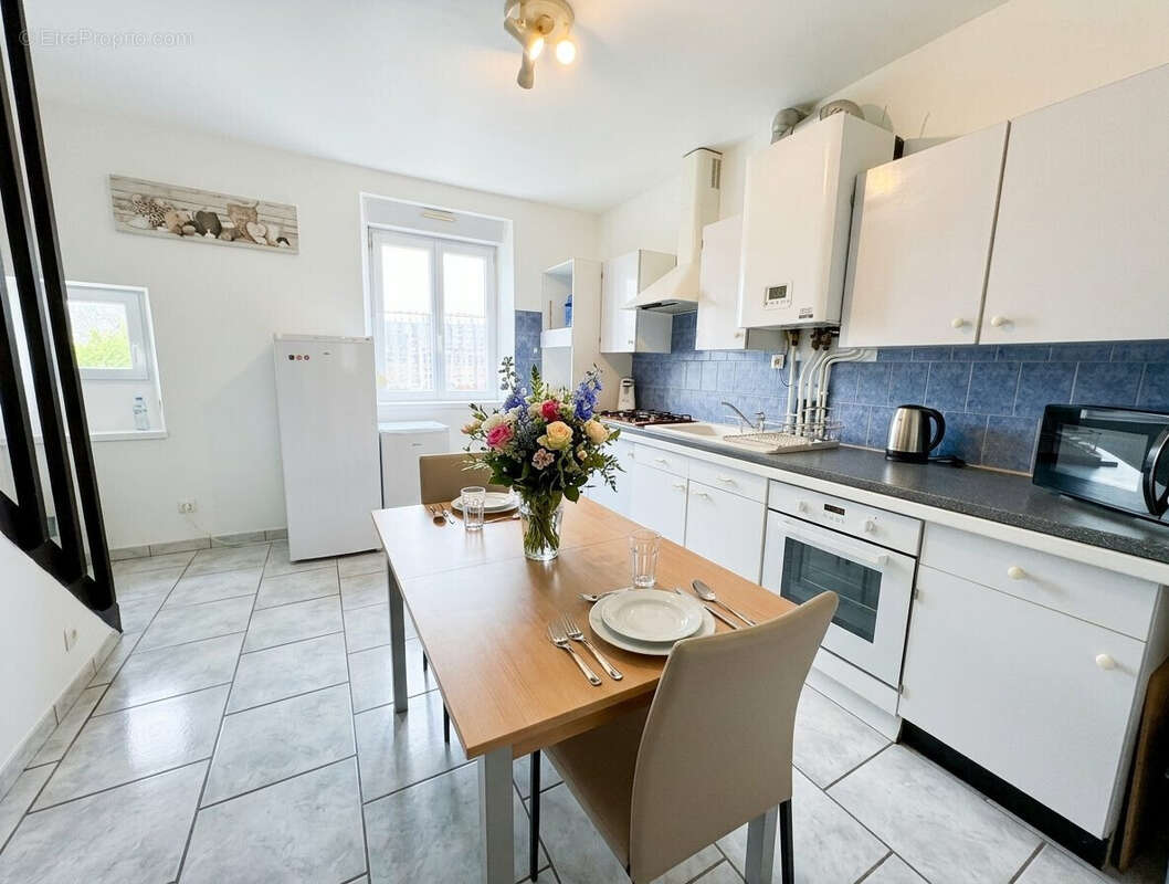 Maison 56 m² à Hirson  - photo 4