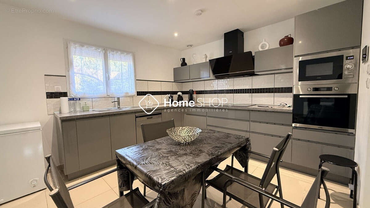 Maison à LES PENNES-MIRABEAU