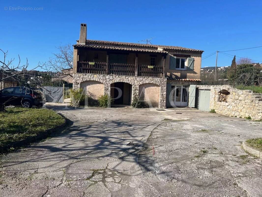 Appartement à GRASSE