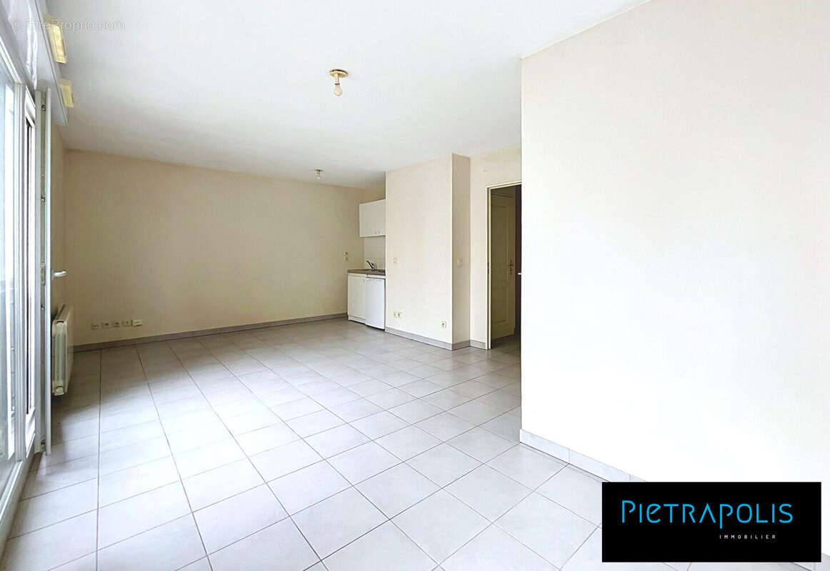 Appartement 34 m² à Villeurbanne  - photo 4