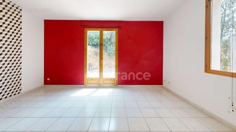 Maison à vendre 4 pièces  (83) - photo 6