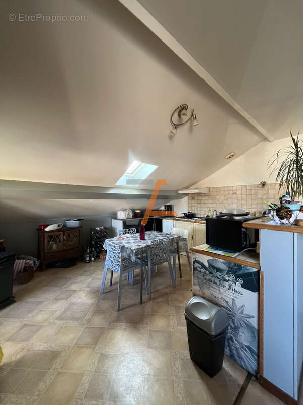 Immeuble de rapport 3 lots exterieur et avec dependance et exterieur. - photo 12