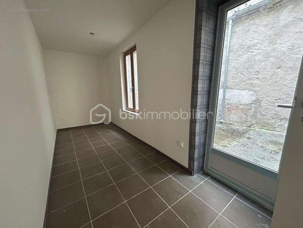 Appartement à JOIGNY