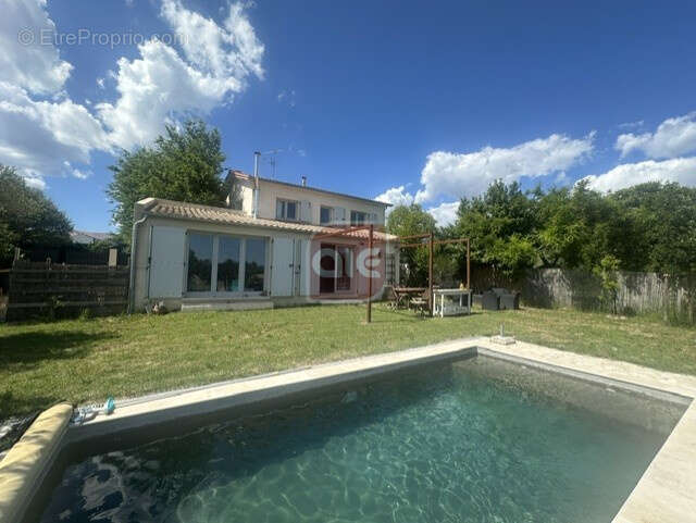 Maison à SAINT-VINCENT-DE-BARBEYRARGUES