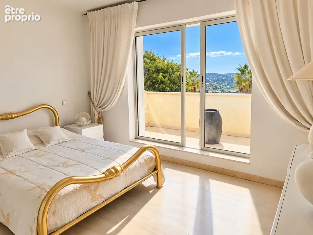 Secteur castellaras - propriété avec vue mer, piscine & appartement  3p indépendant - photo 8