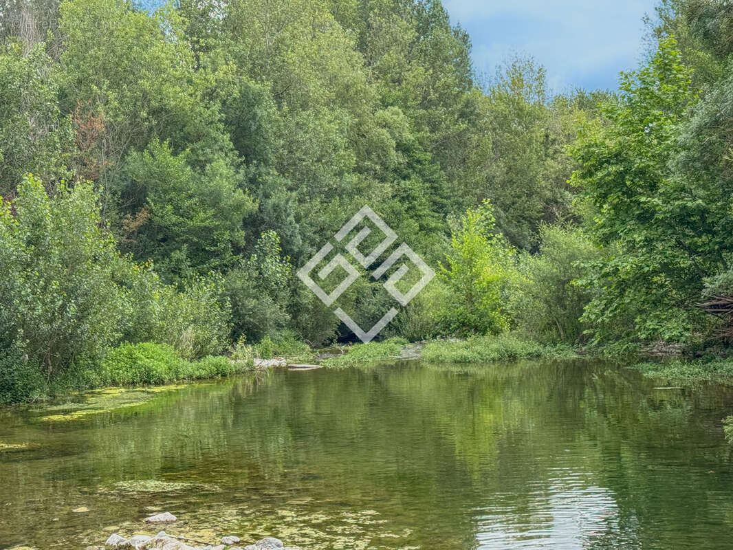 Maison à BIZE-MINERVOIS