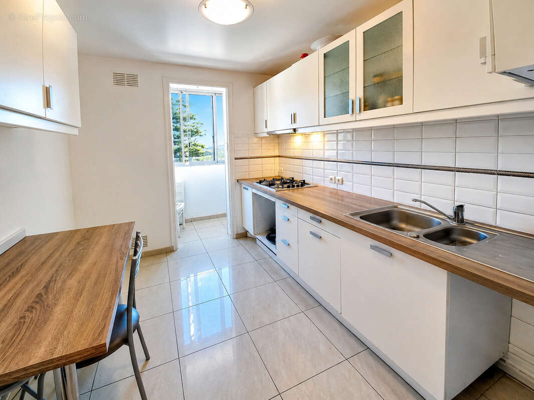  f4   71,54 m2   loggia + balcon + cave   à 5 min à pied du métro créteil préfecture - photo 4