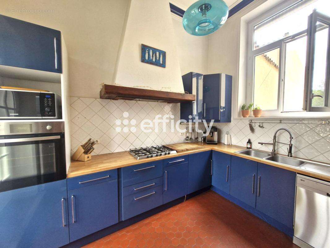Maison 374 m² à Millery  - photo 4