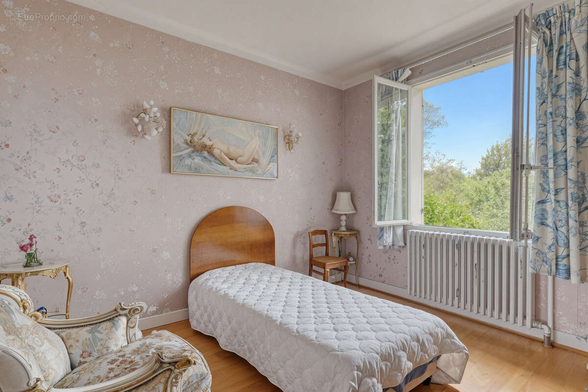 Maison à SAINT-CYR-AU-MONT-D'OR