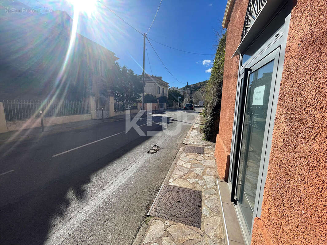 Commerce à SANTA-MARIA-DI-LOTA