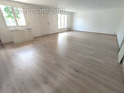 Appartement à SAINT-JEAN-DE-BRAYE