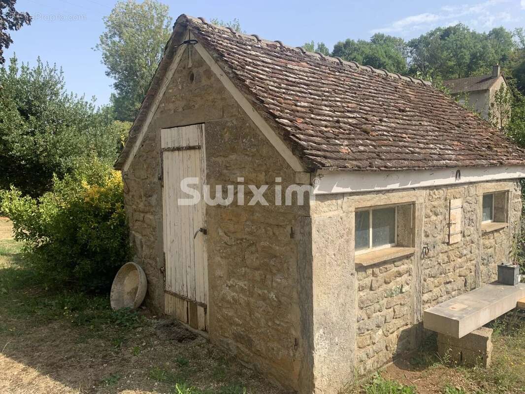 Maison à SANTENAY