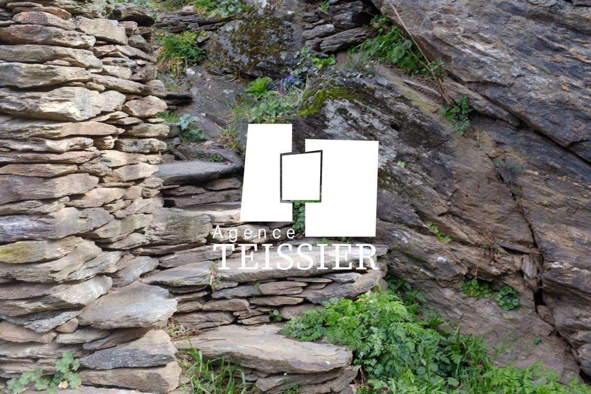 Maison à PONTEILS-ET-BRESIS