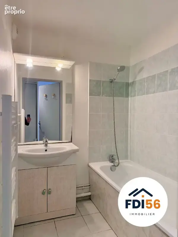 Languidic - appartement t1 de 35 m² - dernier étage - balcon - parking privatif - photo 5