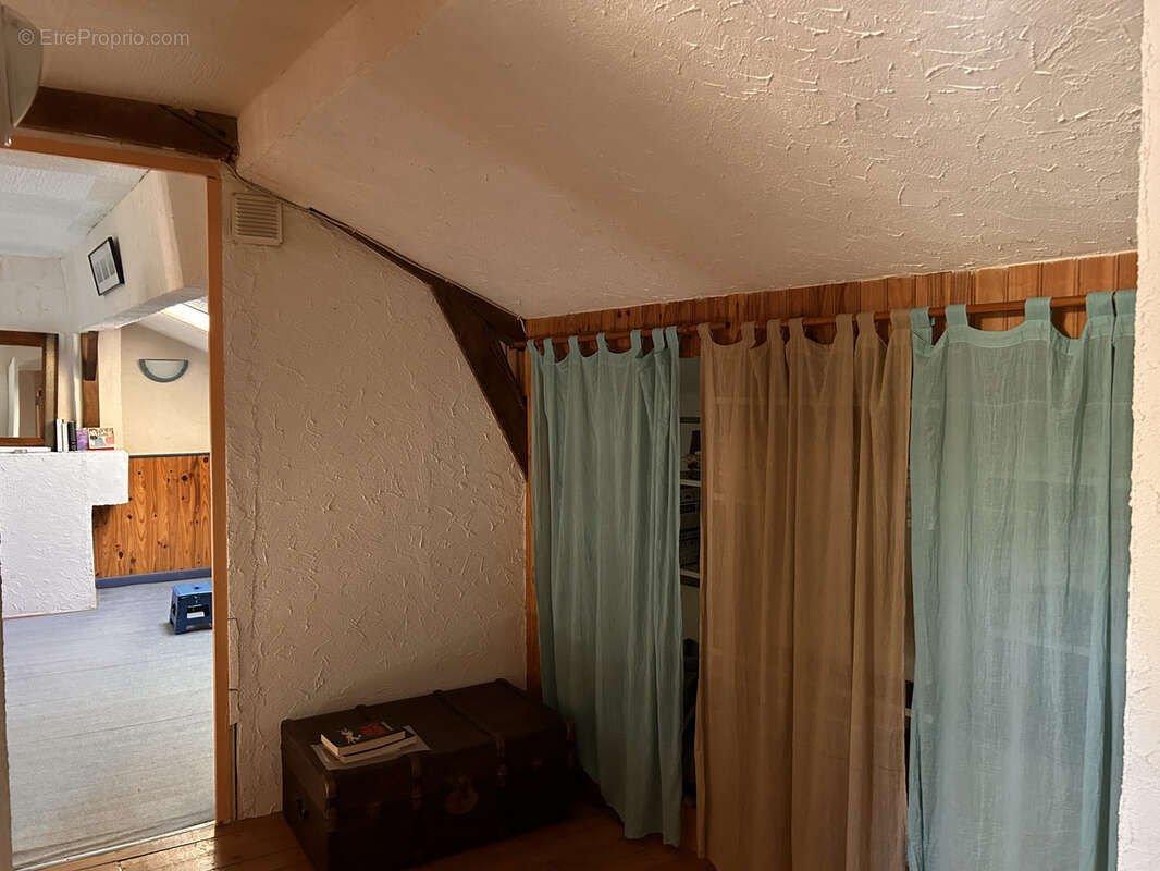 Maison à SAINT-MARCEL