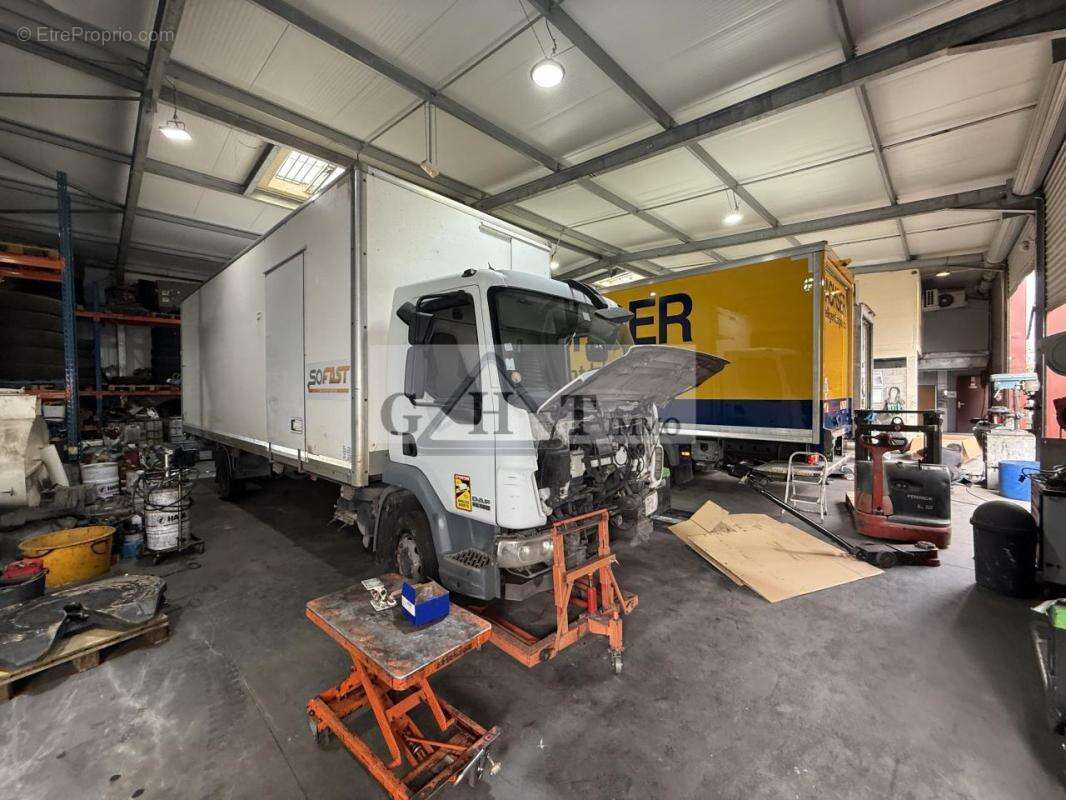 Commerce à GOUSSAINVILLE